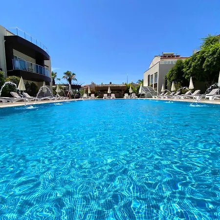 Odyssey Hotel apartamentowy Fethiye