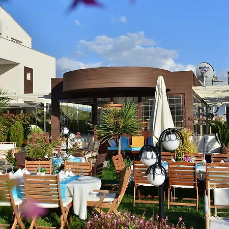 Hotel apartamentowy Odyssey 3*