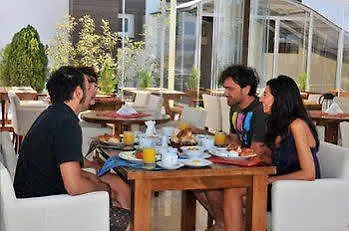 Odyssey Hotel apartamentowy 3*